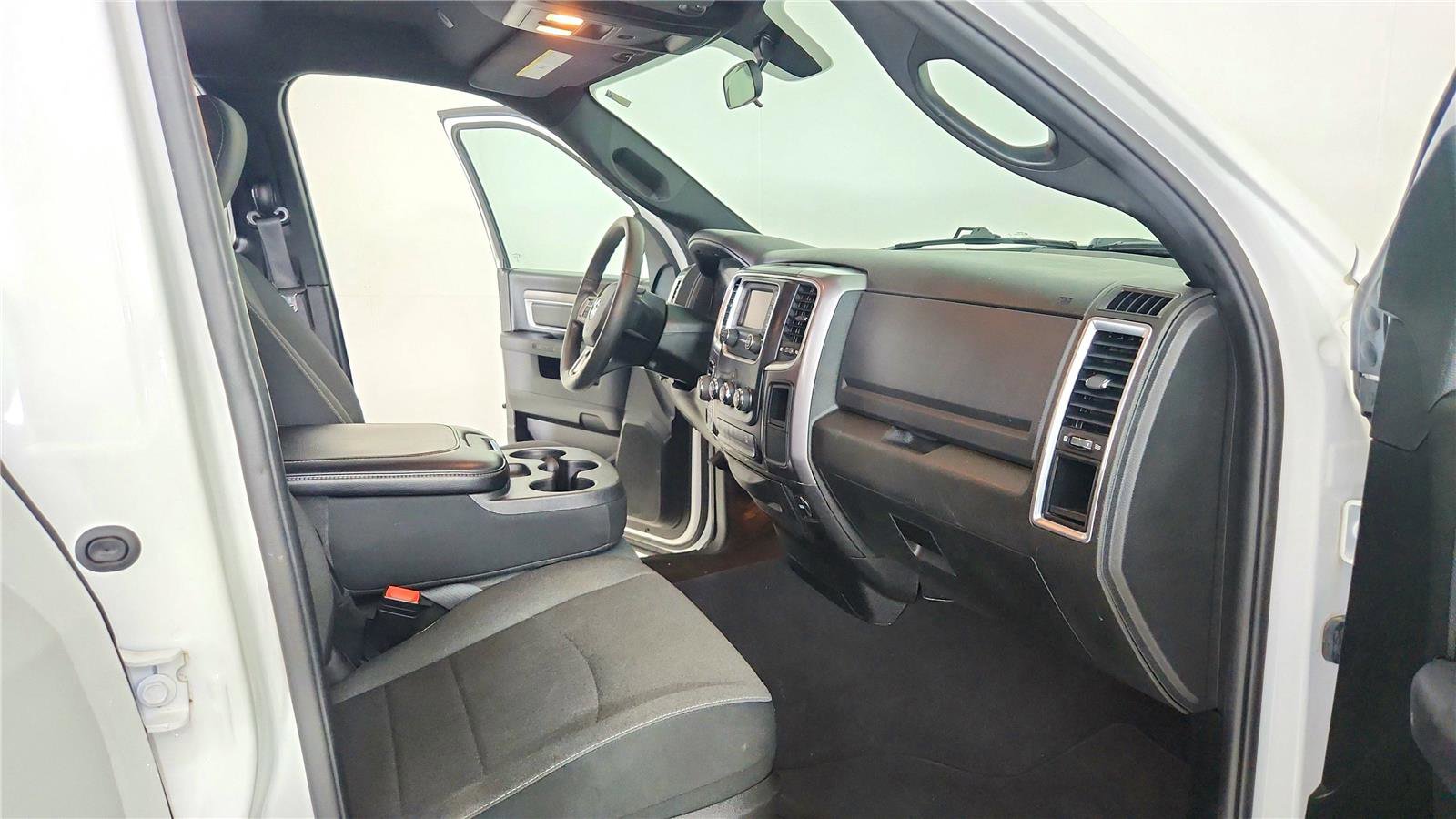 Used 2022 RAM 1500 Classic Warlock image 35