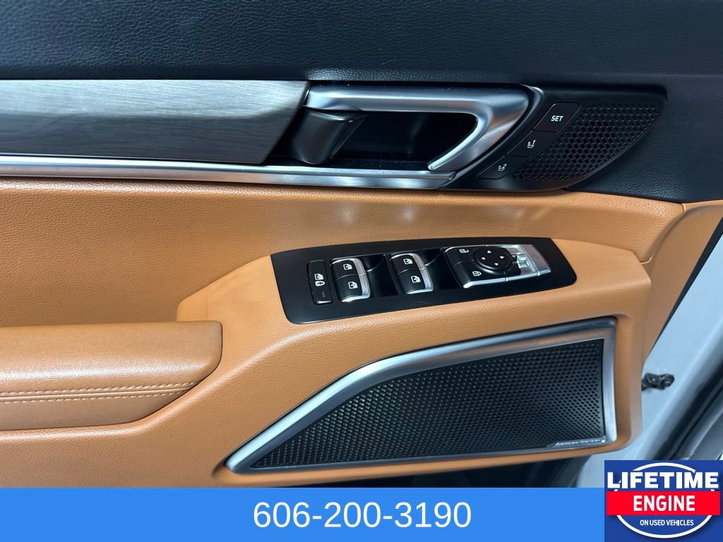 Used 2023 Kia Telluride SX X-Line AWD/4WD image 31