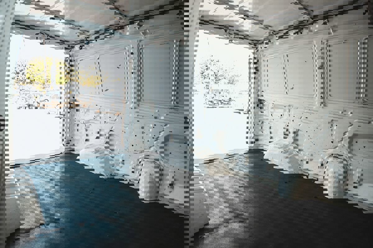 Used 2013 Ford E-150 and Econoline 150 w/ PWR Group image 11