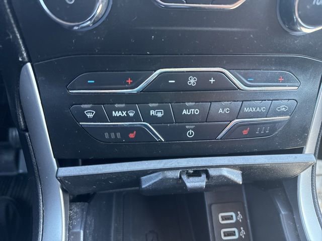Used 2020 Ford Edge SEL w/ Convenience Package AWD/4WD image 25