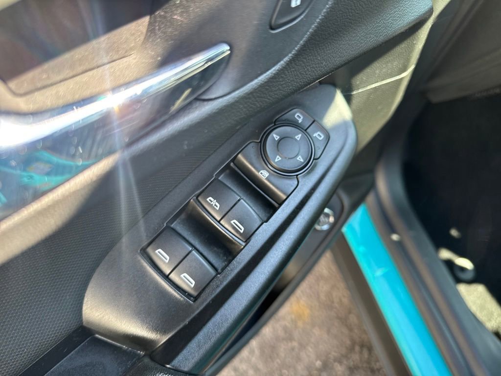 Used 2021 Chevrolet TrailBlazer RS w/ Sun and Liftgate Package image 13