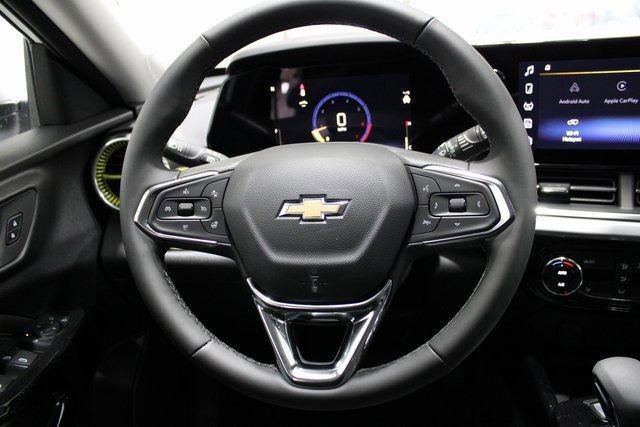 New 2026 Chevrolet Trax LT w/ Sunroof Package image 4