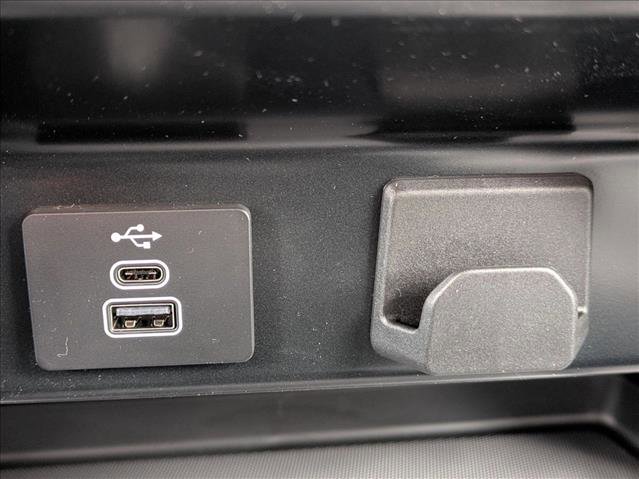 New 2025 Ford F150 XL w/ Equipment Group 103A High image 17