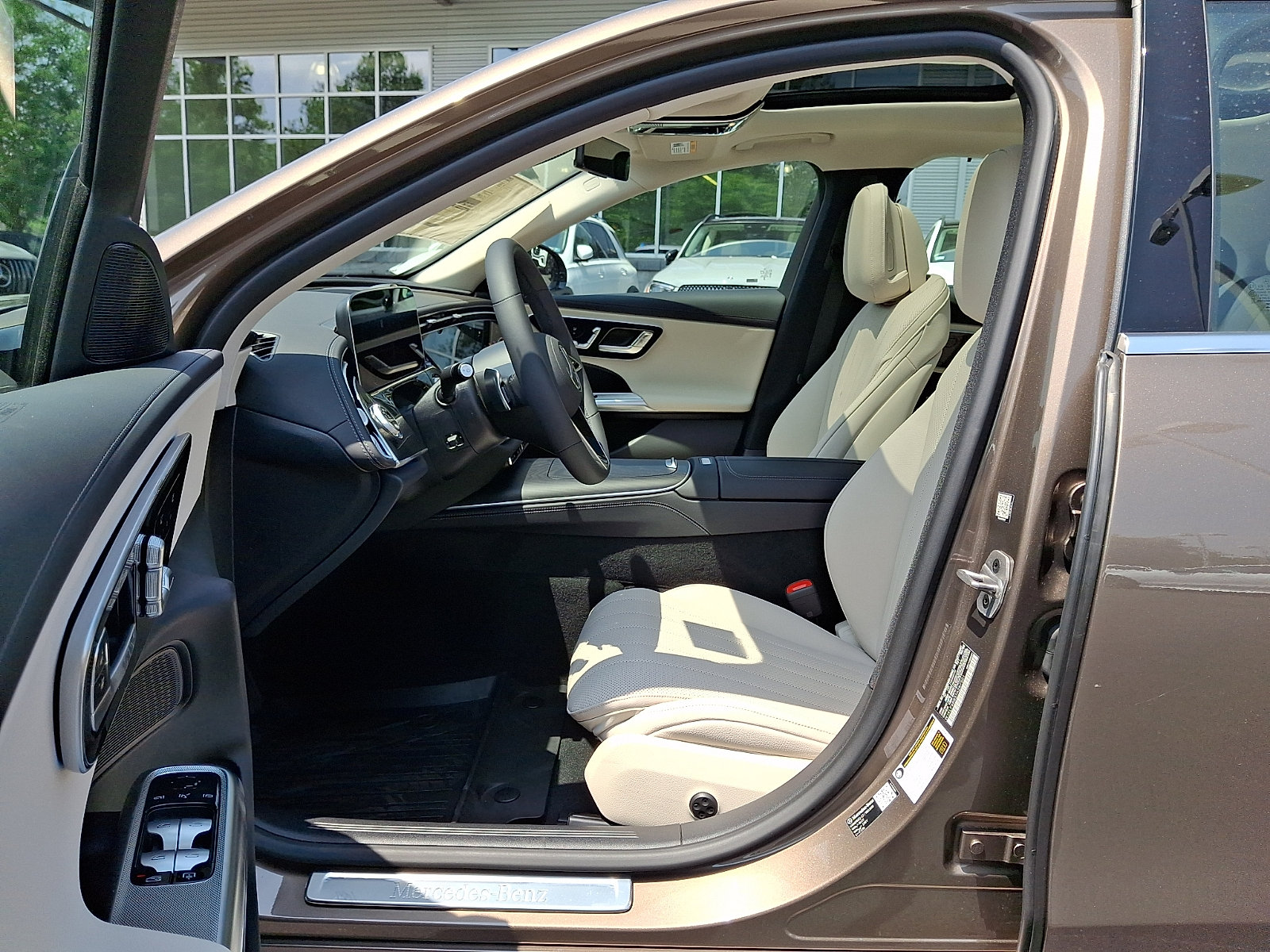 New 2026 Mercedes-Benz E 450 4MATIC Sedan image 12
