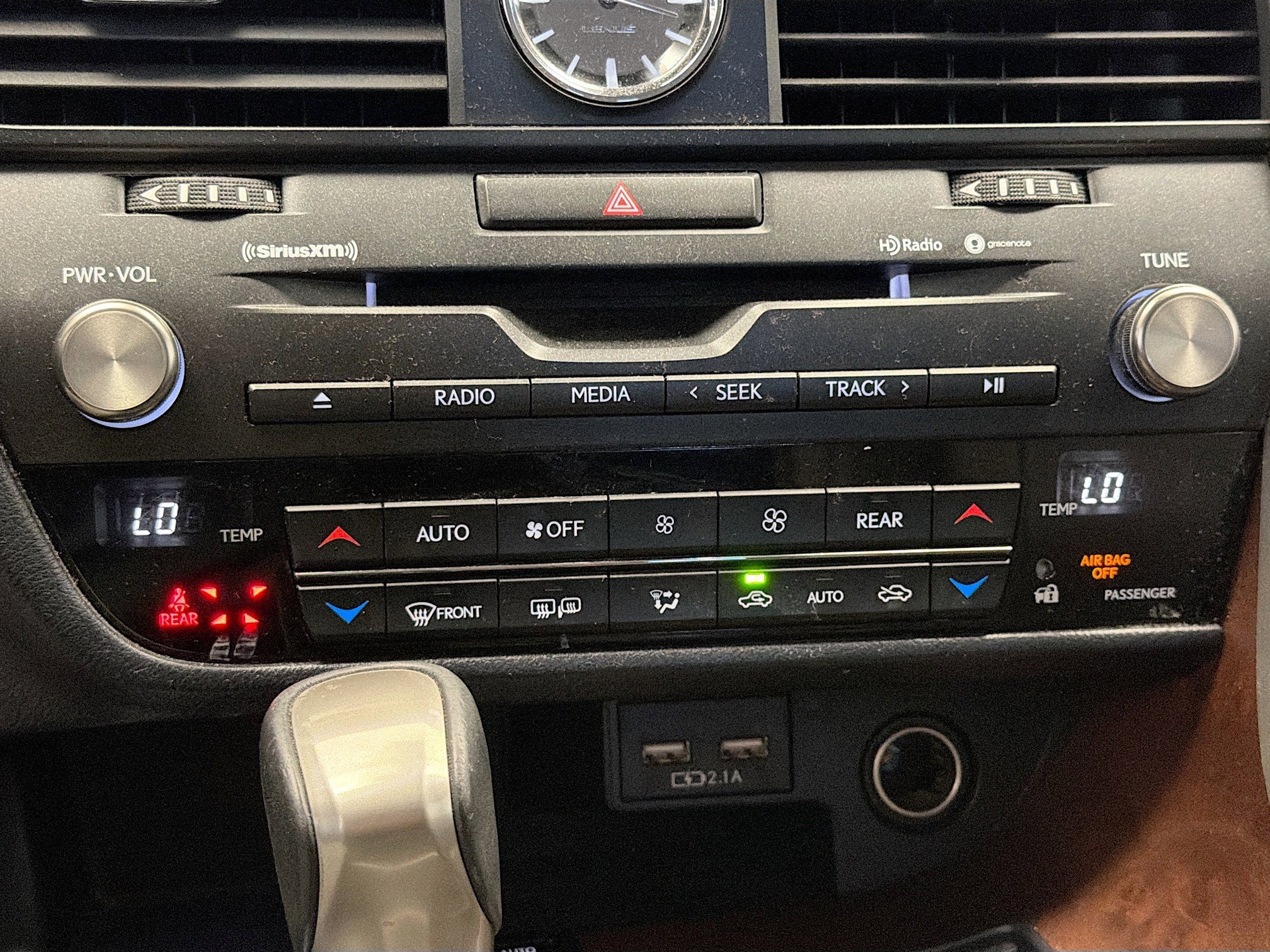 Used 2020 Lexus RX 350L Premium image 10