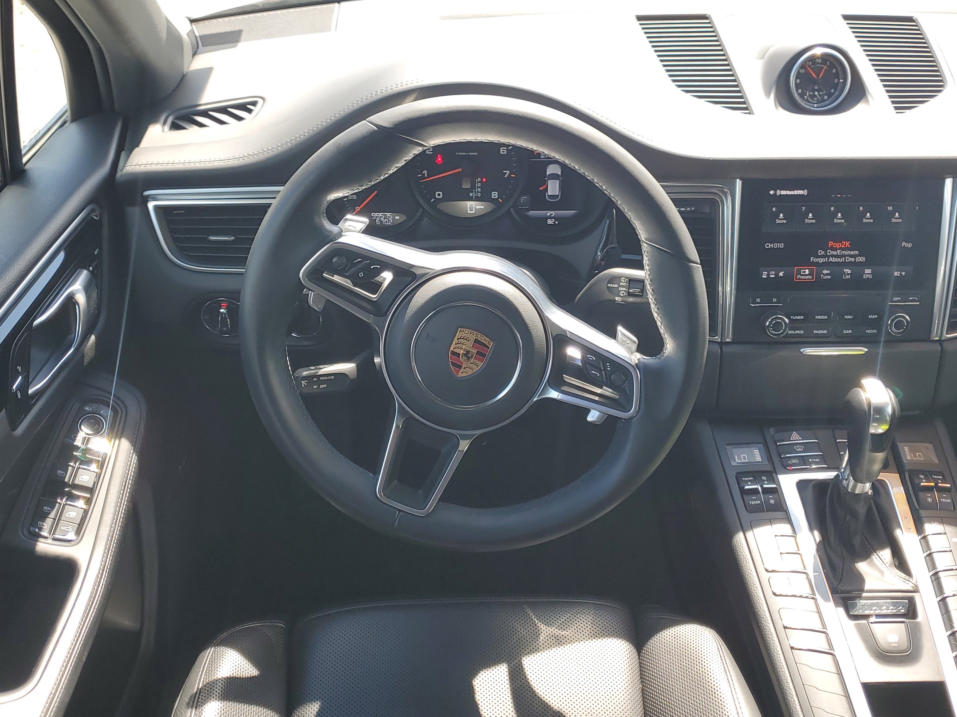 Used 2018 Porsche Macan image 17
