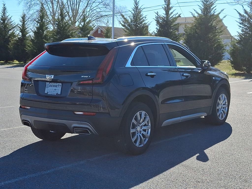 Used 2023 Cadillac XT4 Premium Luxury image 4