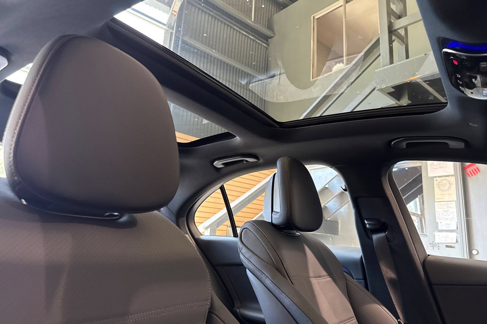 Used 2025 Mercedes-Benz C 300 4MATIC Sedan image 19