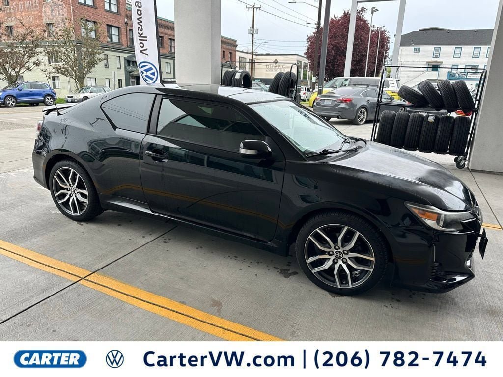 Used 2016 Scion tC image 1