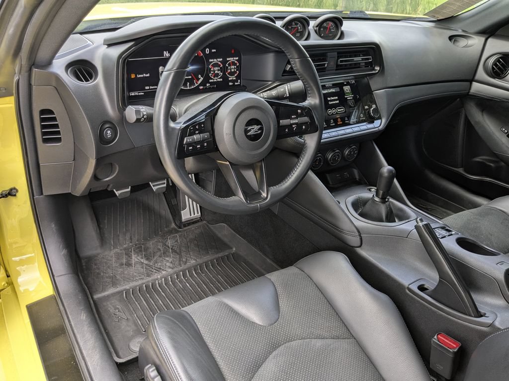 Used 2024 Nissan Z Performance w/ Floor Mat Package RWD image 21