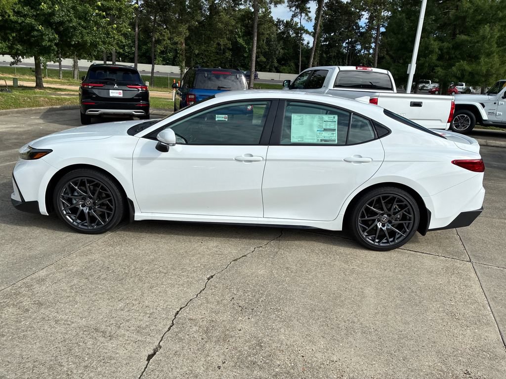 New 2026 Toyota Camry SE FWD image 2