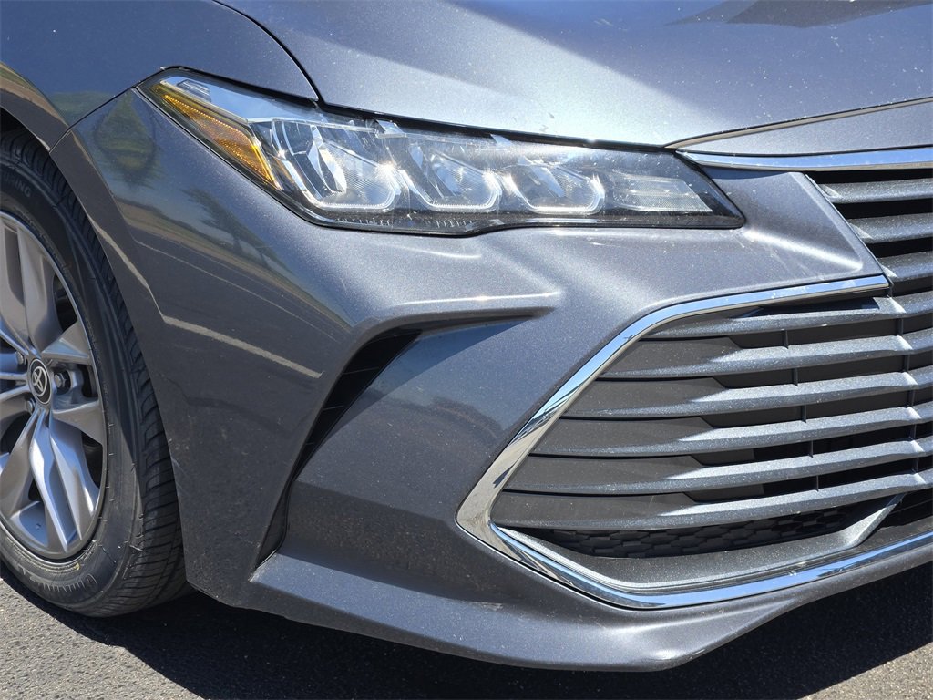 Used 2020 Toyota Avalon XLE FWD image 9