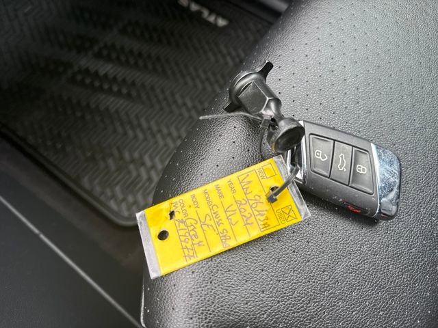 Certified 2021 Volkswagen Atlas Cross Sport SE image 36