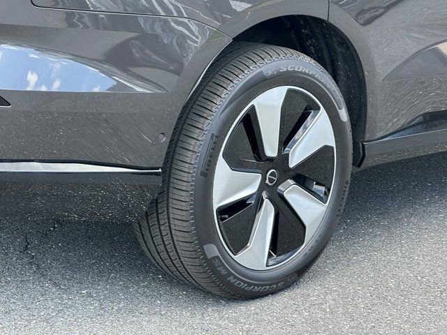 New 2025 Volvo EX90 Plus image 9