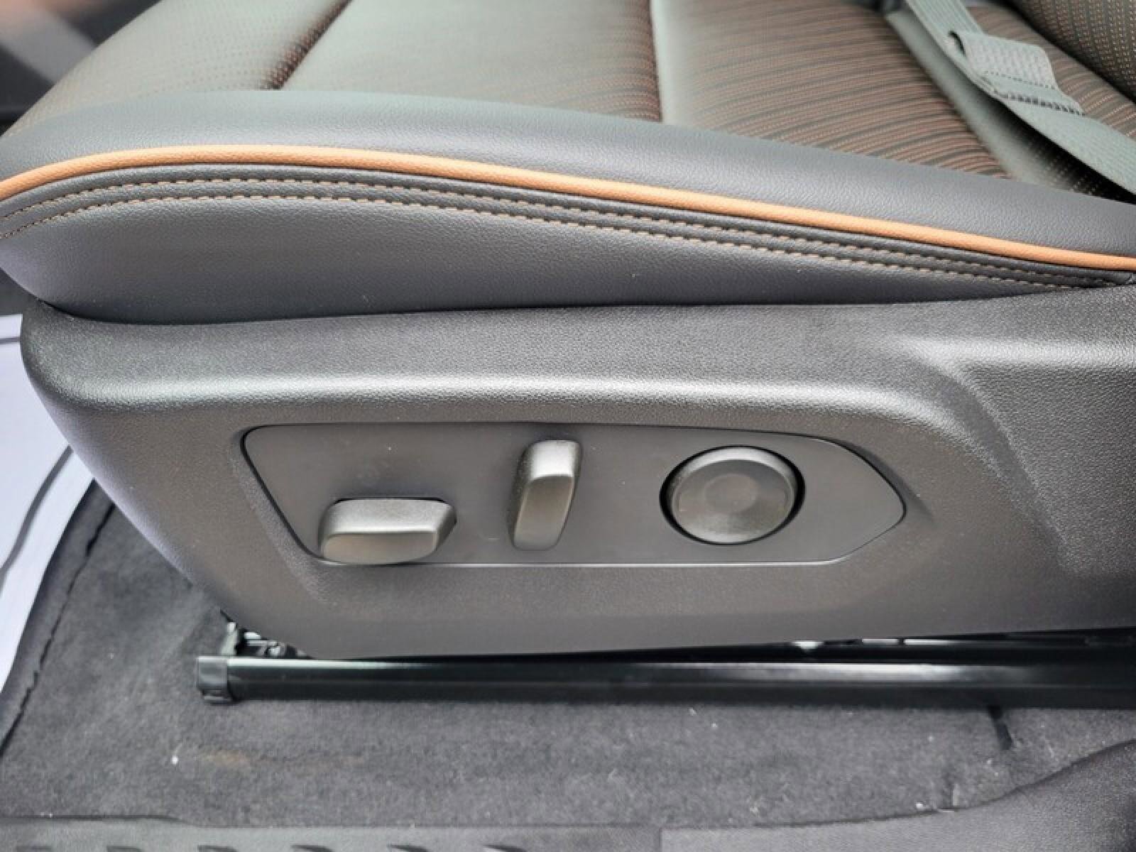 New 2026 GMC Canyon AT4 w/ Technology Plus Package image 22