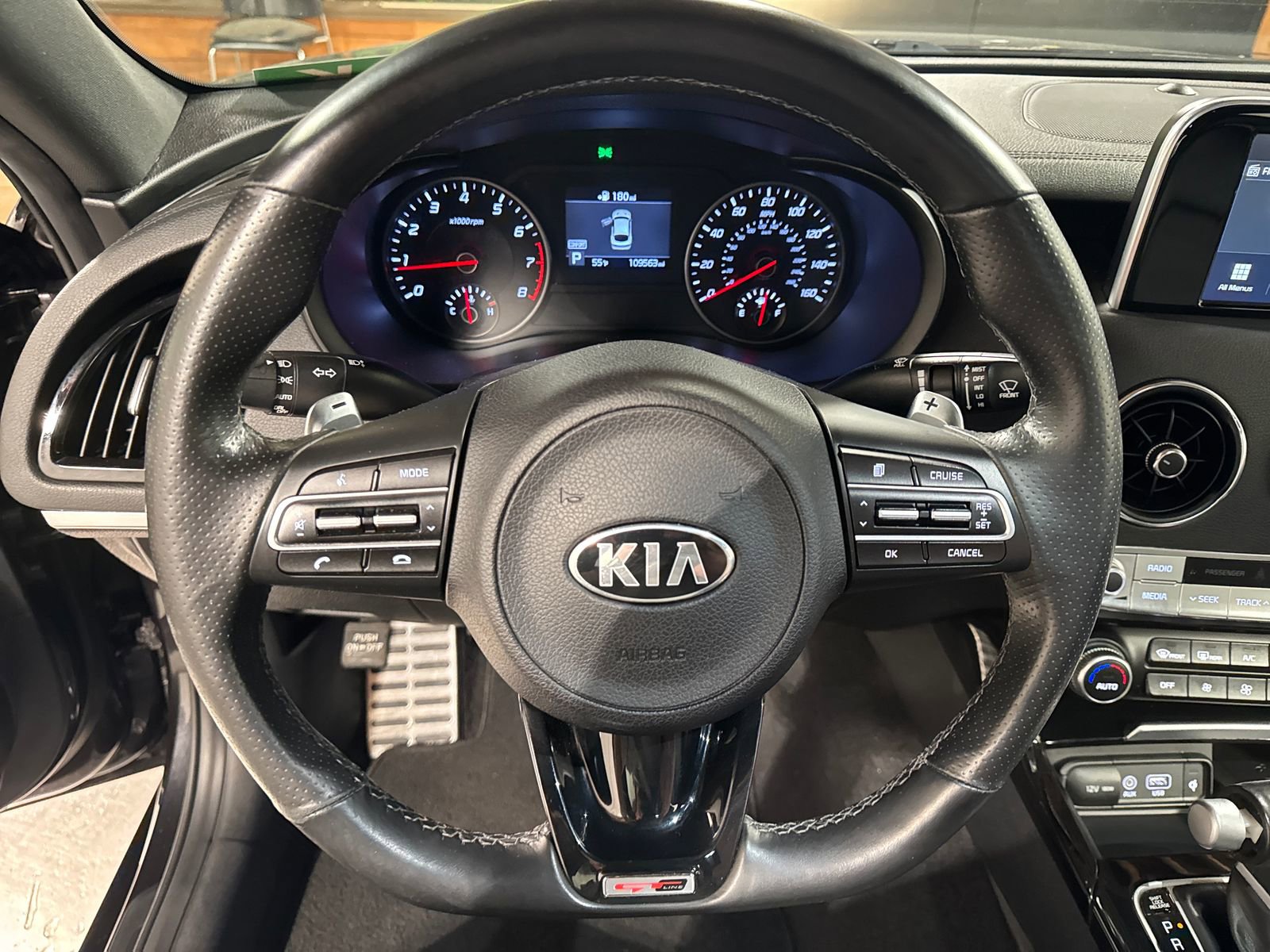 Used 2020 Kia Stinger GT-Line RWD image 19