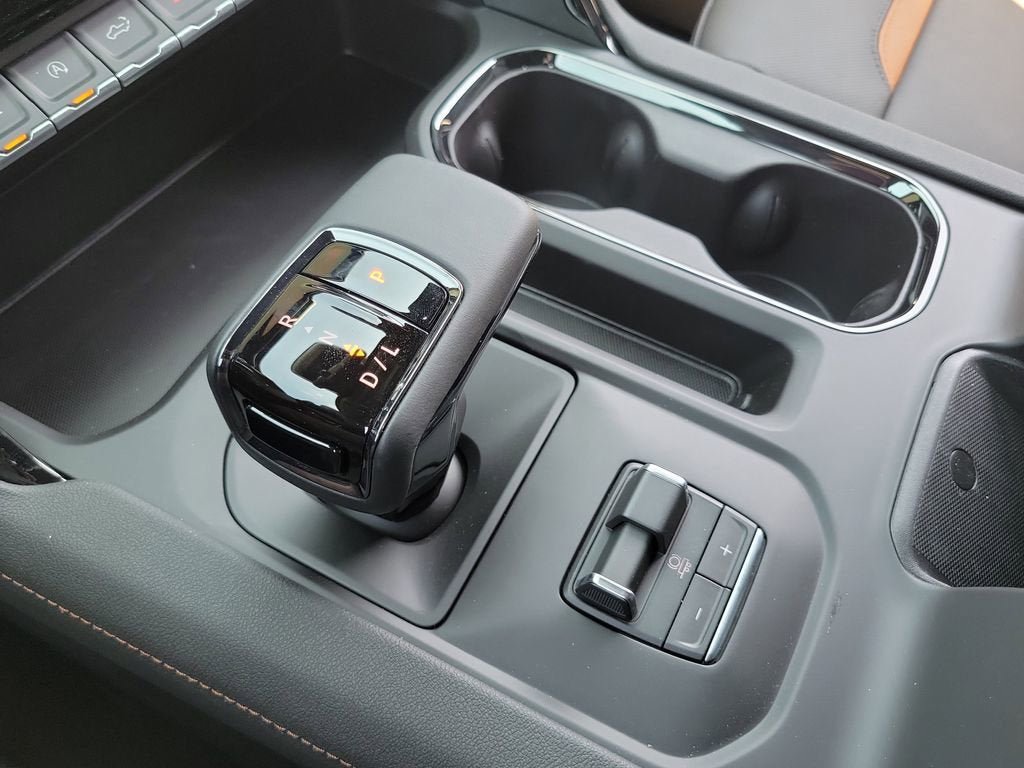 New 2026 GMC Sierra 1500 AT4 w/ AT4 Premium Package AWD/4WD image 16