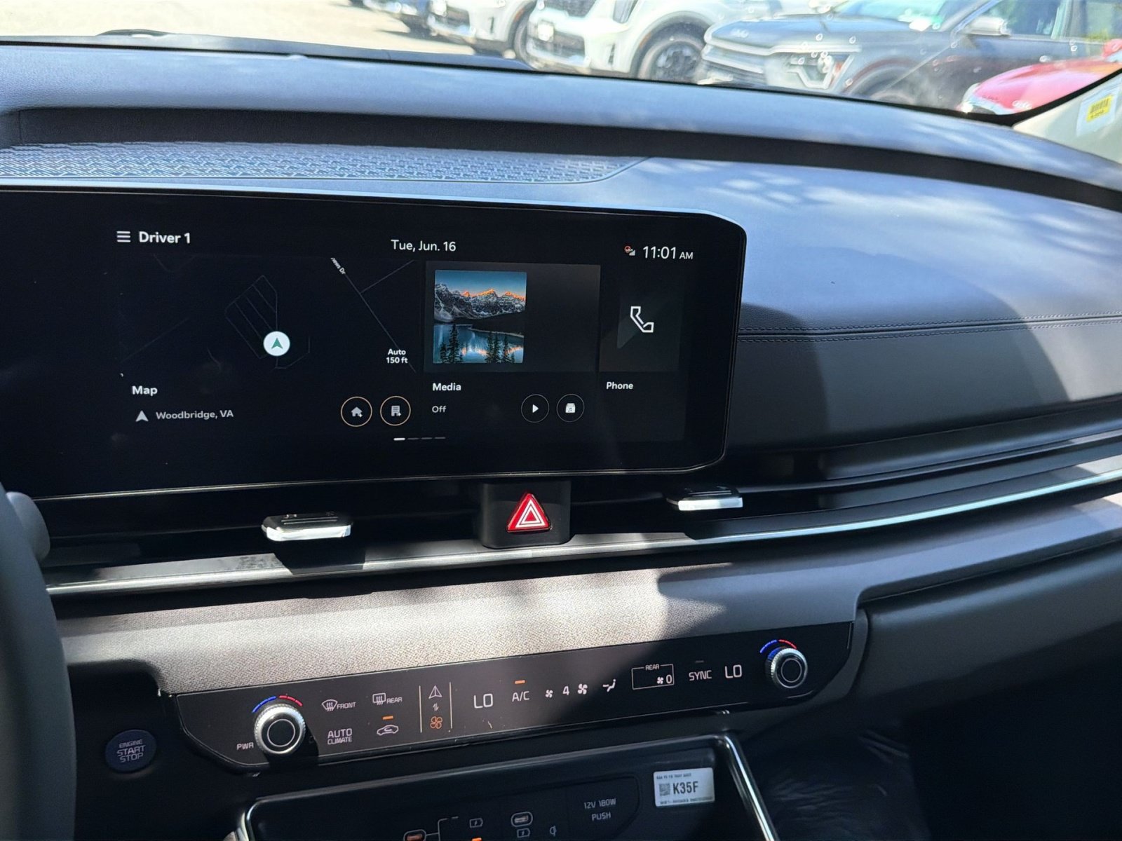 New 2026 Kia Carnival SX FWD image 22