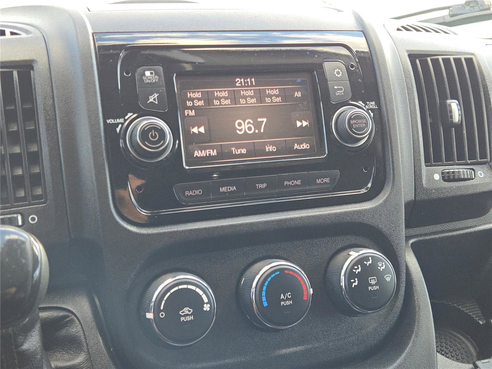 Used 2021 RAM ProMaster 2500 w/ Convenience Group image 25