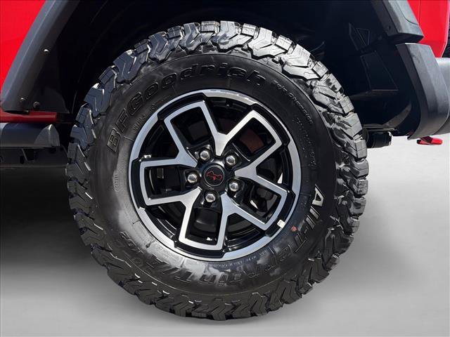 Used 2026 Jeep Wrangler Unlimited Rubicon AWD/4WD image 9