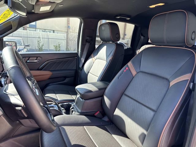 Used 2024 GMC Canyon AT4 w/ AT4 Premium Package image 16