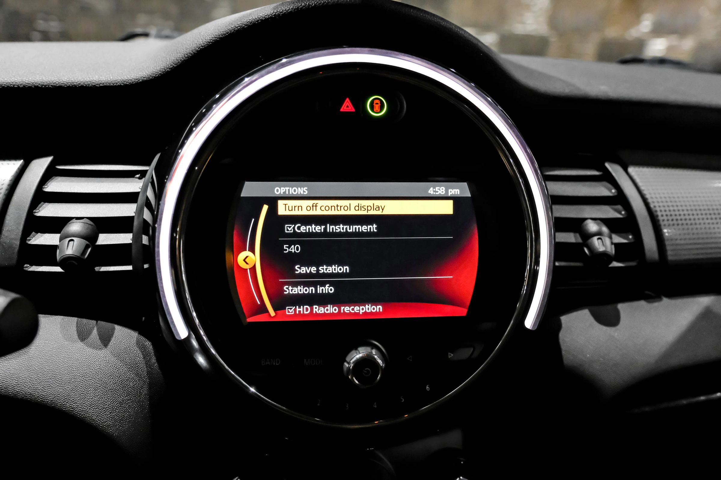 Used 2021 MINI Cooper 2-Door Hardtop FWD image 23