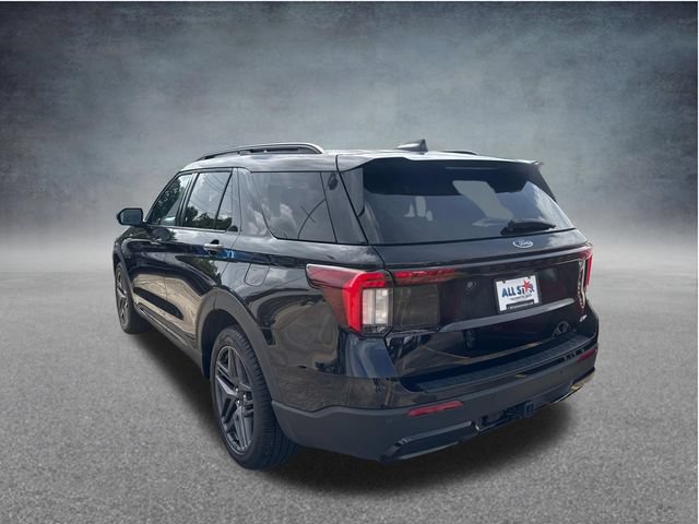 Used 2025 Ford Explorer ST-Line w/ ST-Line Street Pack AWD/4WD image 8