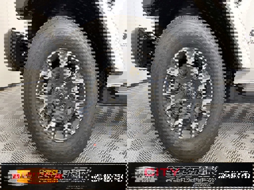 New 2026 Jeep Gladiator Sport image 9