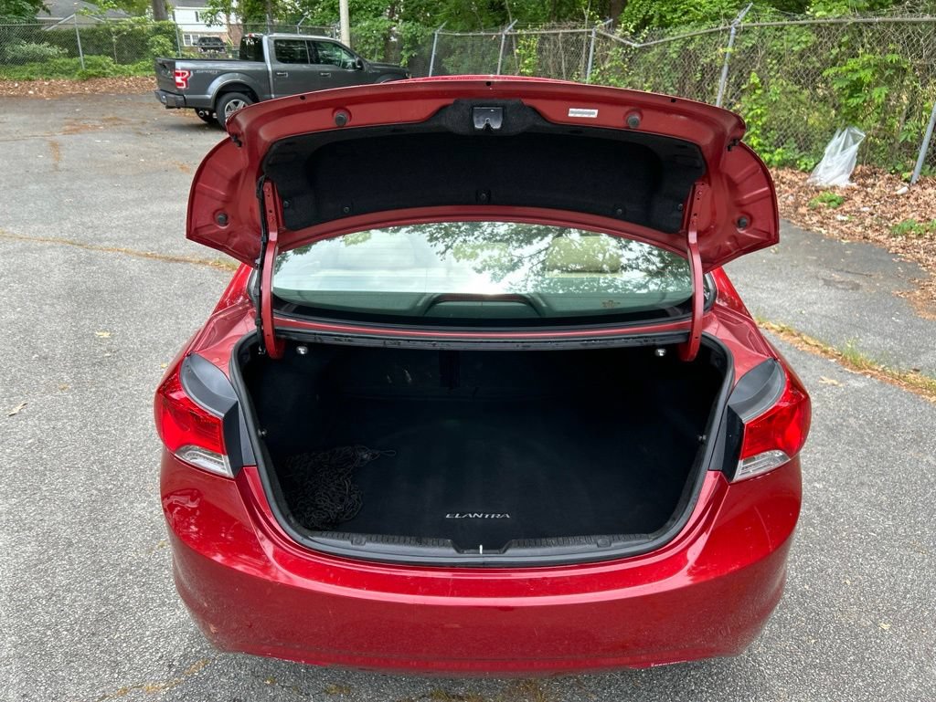 Used 2012 Hyundai Elantra GLS w/ Preferred Pkg 3 FWD image 26