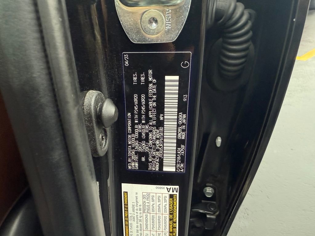 Used 2023 Toyota 4Runner Limited image 24