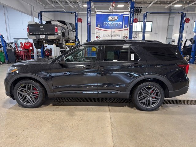 New 2026 Ford Explorer ST w/ Sun And Sound Package image 2