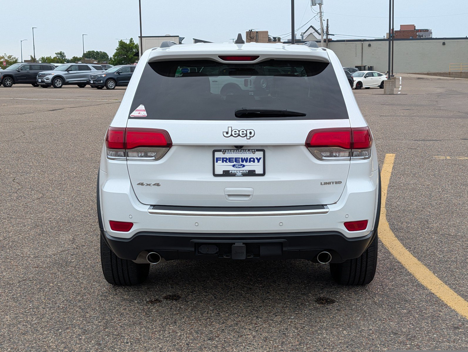 Used 2021 Jeep Grand Cherokee Limited w/ Luxury Group II AWD/4WD image 4