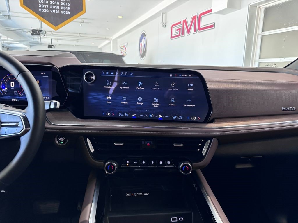 Certified 2025 Chevrolet Tahoe High Country AWD/4WD image 23
