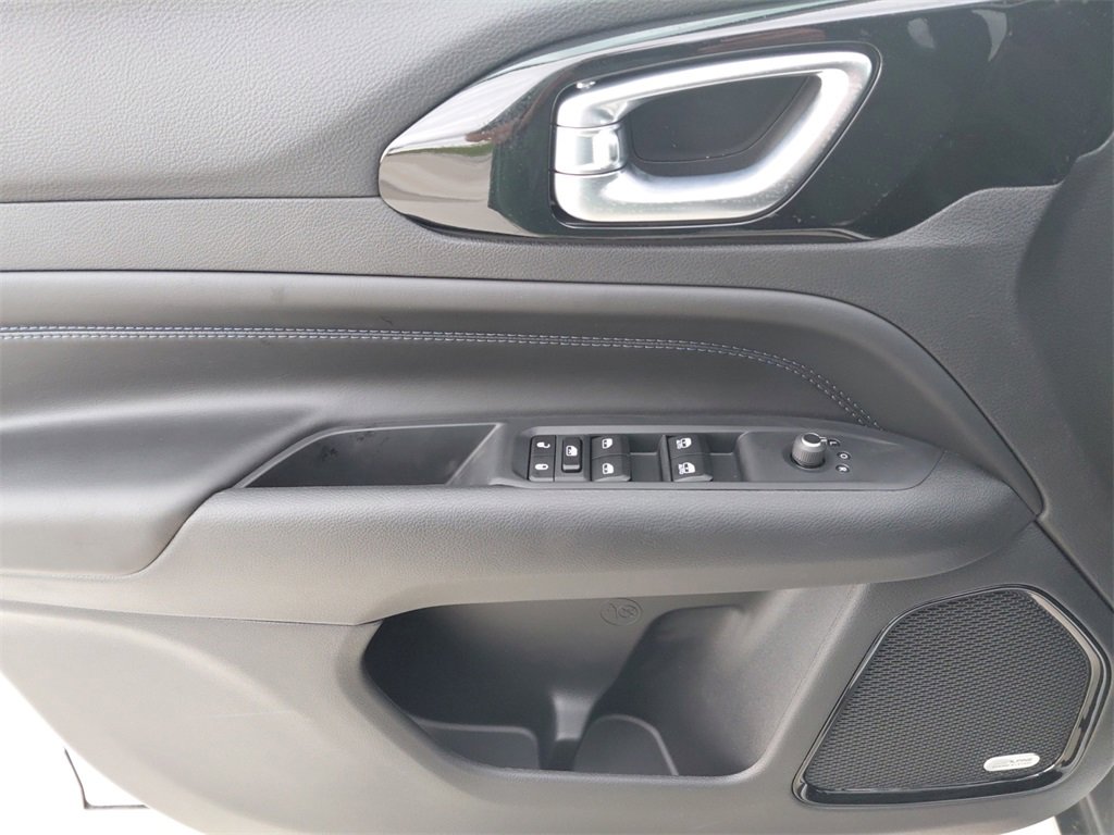 New 2025 Jeep Compass Limited w/ Sun and Sound Group image 29
