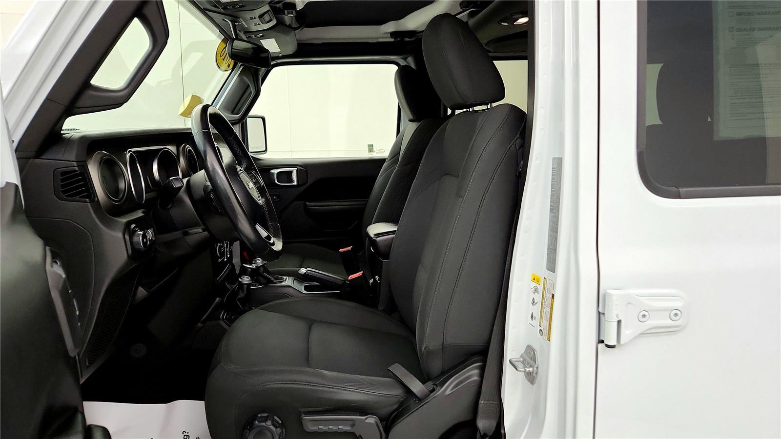 Used 2018 Jeep Wrangler Unlimited Sport S image 23