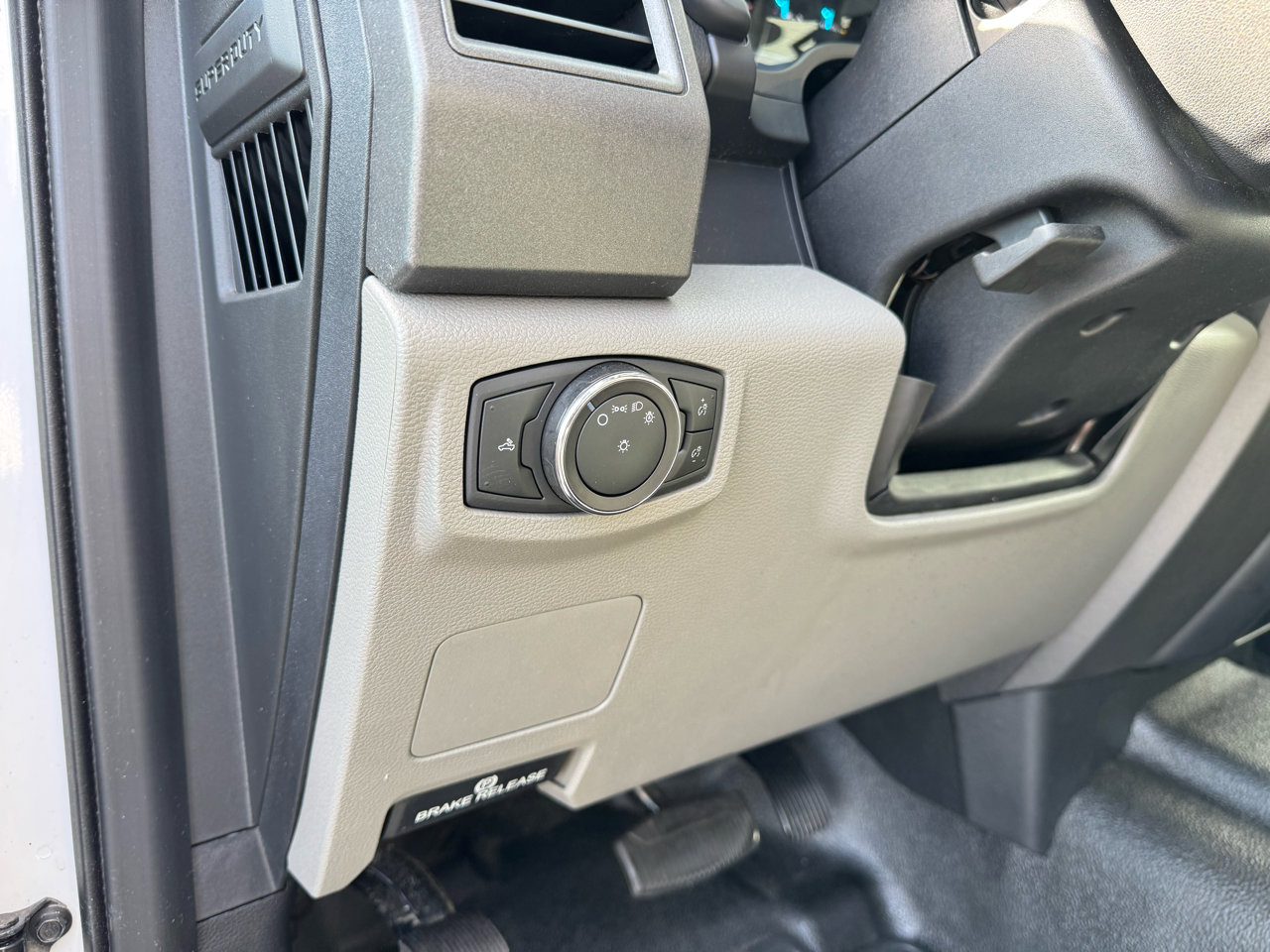 Used 2020 Ford F350 XL w/ STX Appearance Package image 16