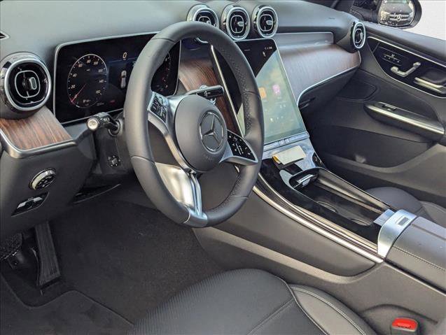 New 2026 Mercedes-Benz GLC 300 4MATIC image 3