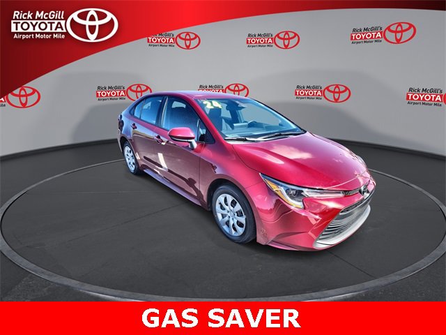 Used 2024 Toyota Corolla LE image 2