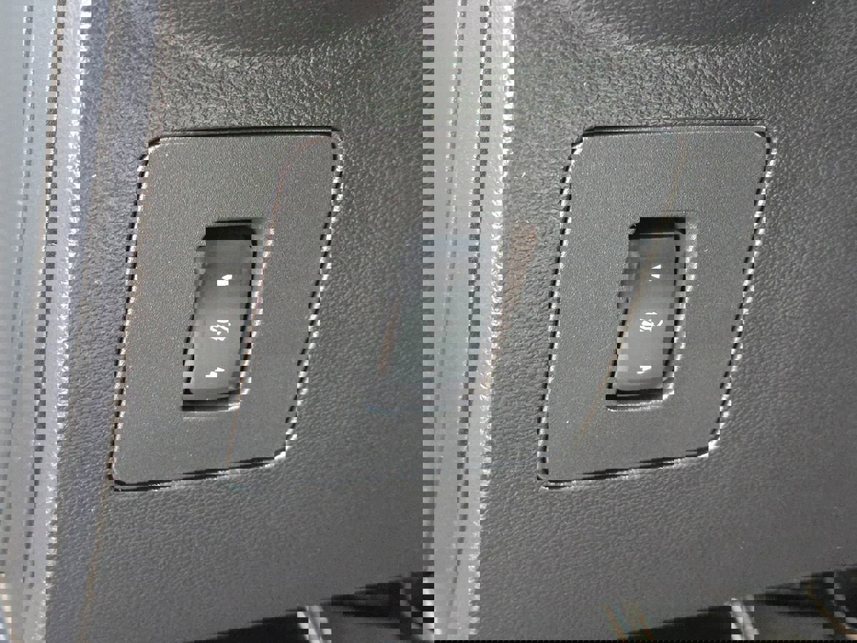 Used 2018 Ford F150 Raptor w/ Equipment Group 802A Luxury image 52