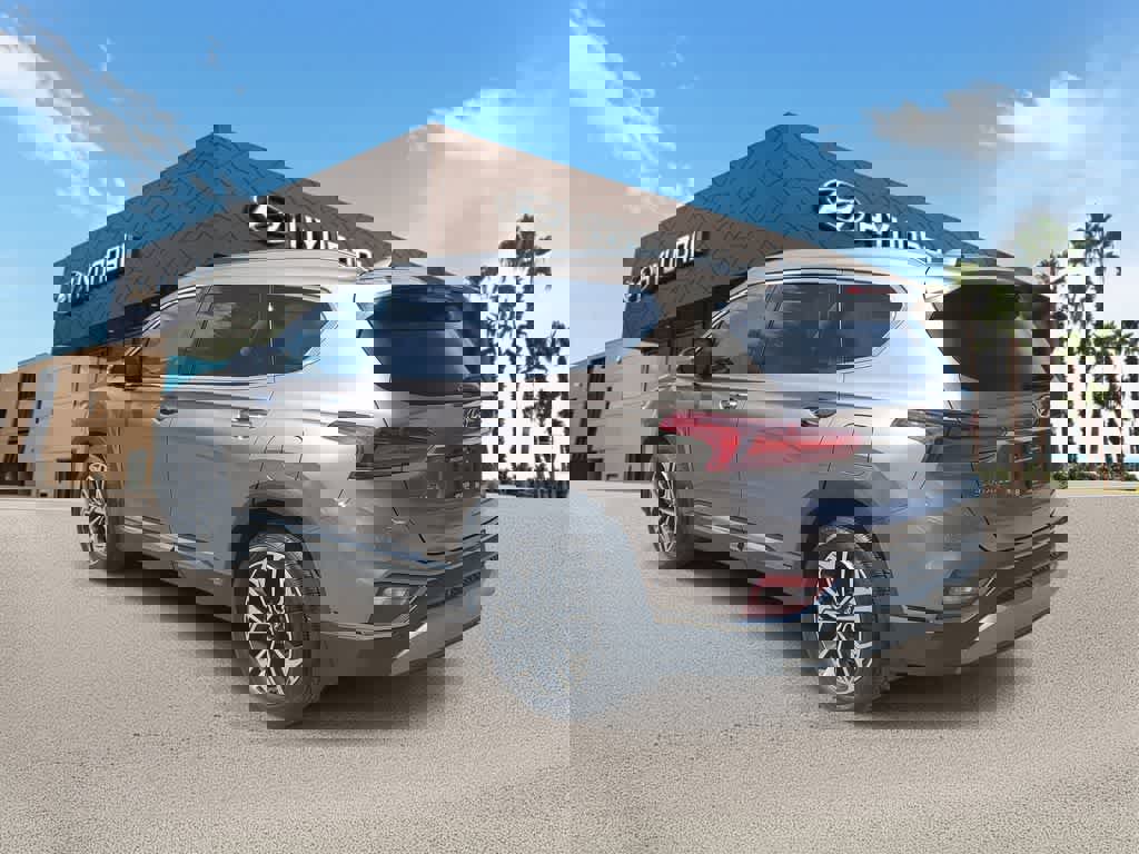 Used 2020 Hyundai Santa Fe Limited image 2