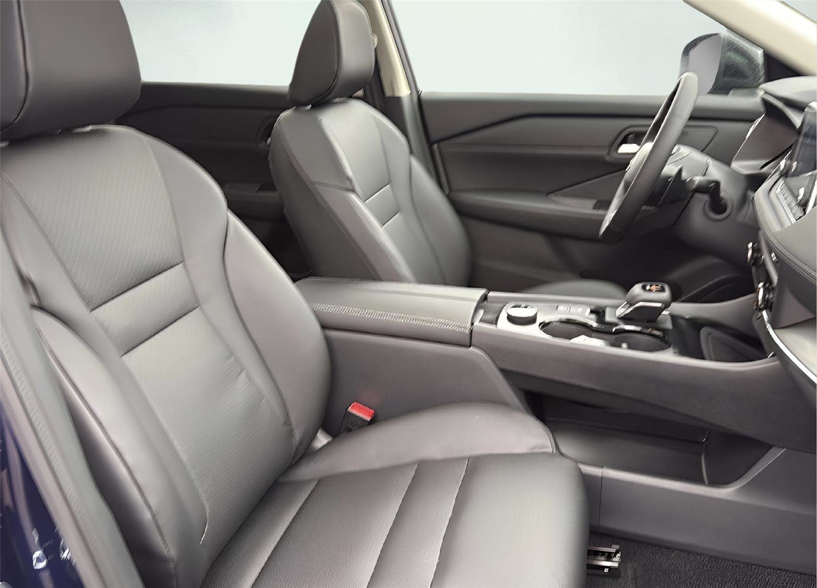 New 2026 Nissan Rogue SV image 15