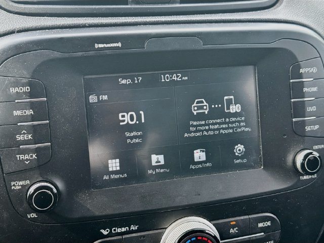 Used 2019 Kia Soul + FWD image 15