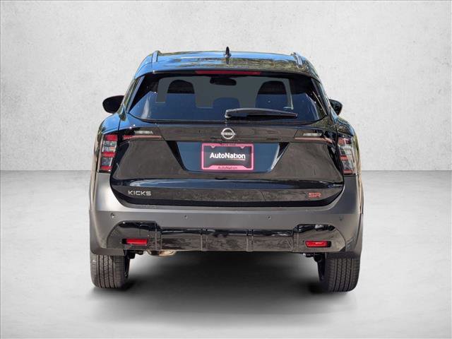 New 2026 Nissan Kicks SR FWD image 7