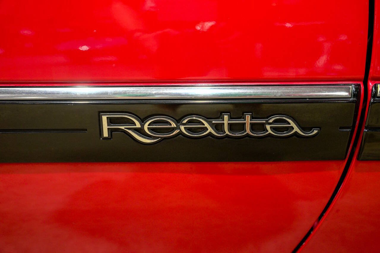 Used 1988 Buick Reatta Coupe FWD image 24