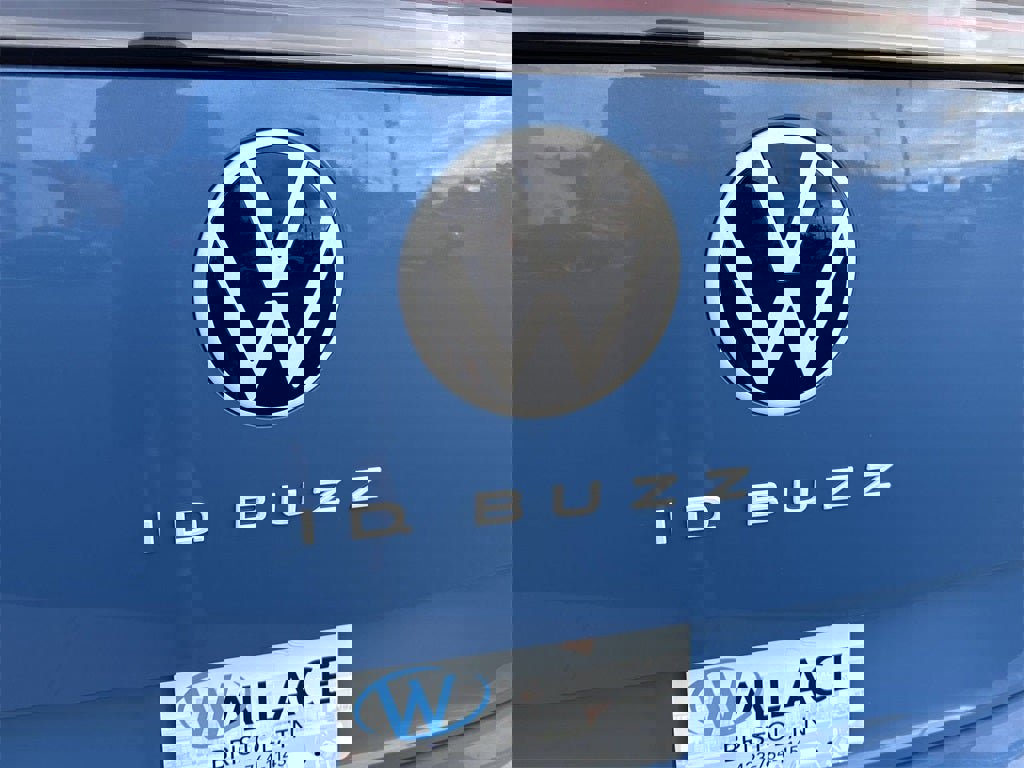 New 2025 Volkswagen ID. Buzz Pro S Plus image 6