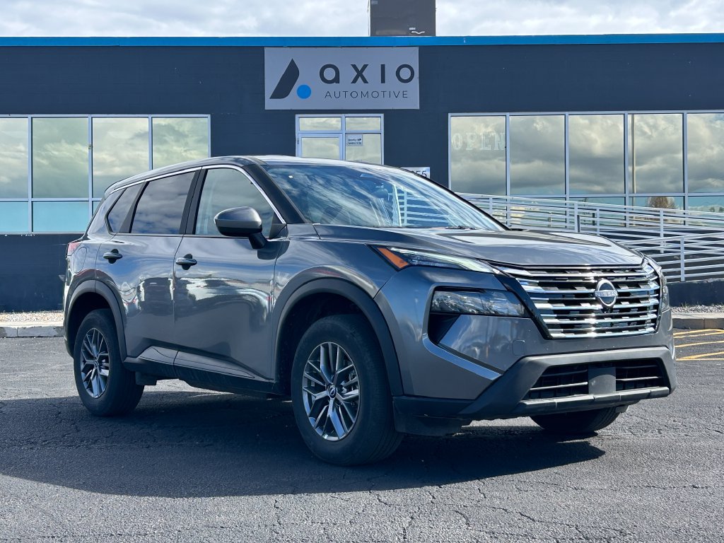 Used 2026 Nissan Rogue SV AWD/4WD image 1