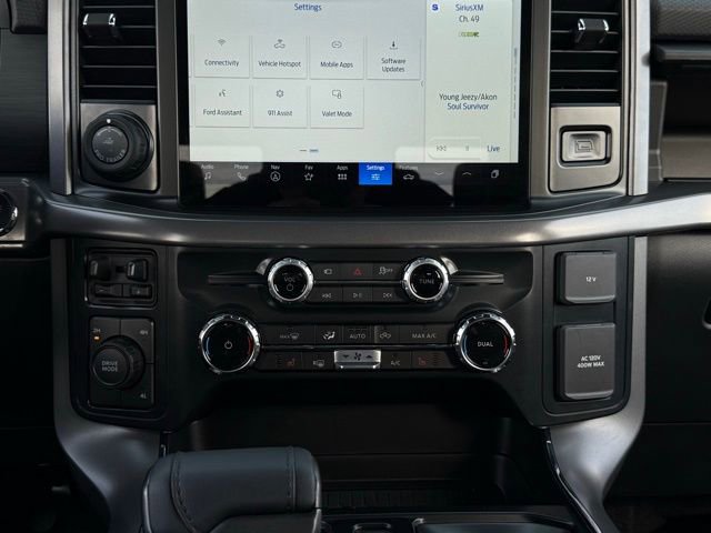 Certified 2025 Ford F150 XLT w/ Equipment Group 302A MID image 29