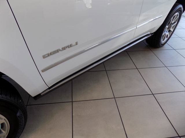 Used 2019 GMC Yukon Denali image 34