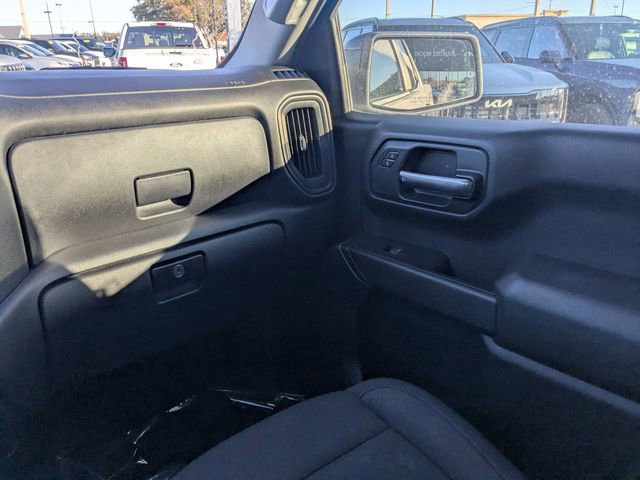 Used 2024 Chevrolet Silverado 1500 Custom image 15