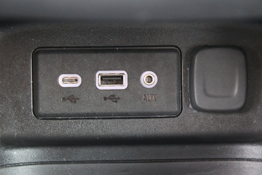 Used 2019 Chevrolet Equinox LT image 19